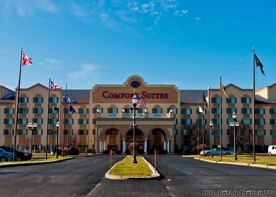 คอมฟอร์ต สวีท ยูนิเวอร์ซิตี้ แอเรีย นอทร์ดาม - เซาท์ เบนด์ Hotel เซาท์เบนด์ ภายนอก รูปภาพ
